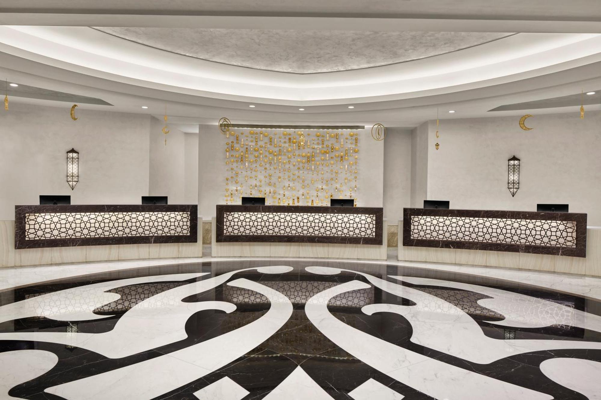 Conrad Jabal Omar Makkah Hotel Мека Екстериор снимка The lobby of the hotel